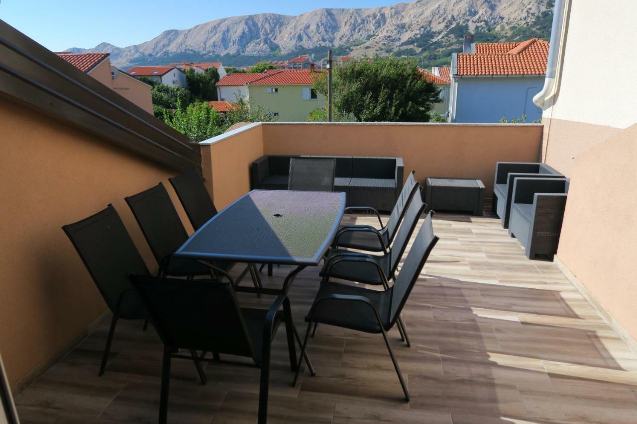 Family Apartment Baška Extérieur photo