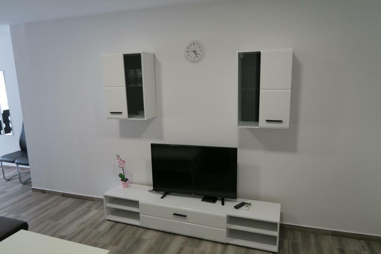 Family Apartment Baška Extérieur photo