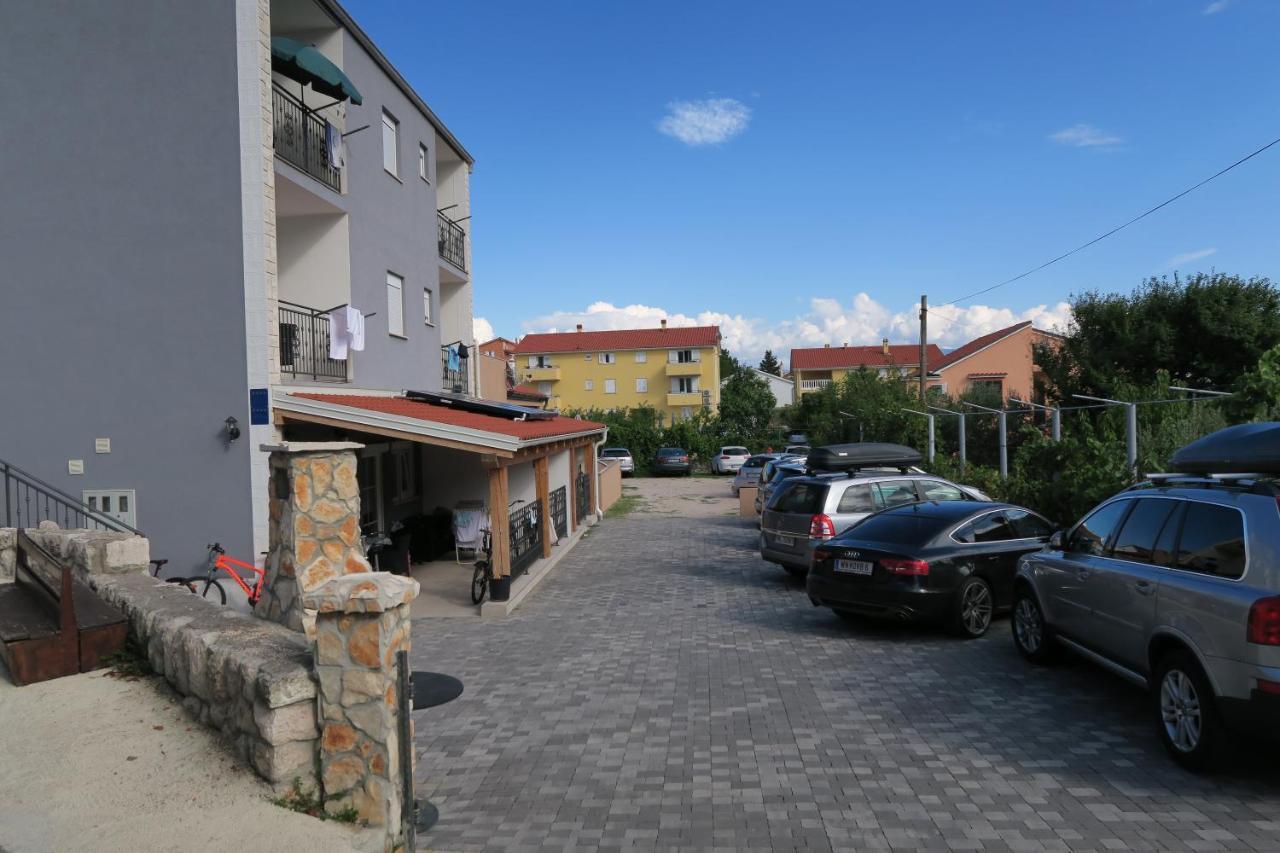Family Apartment Baška Extérieur photo